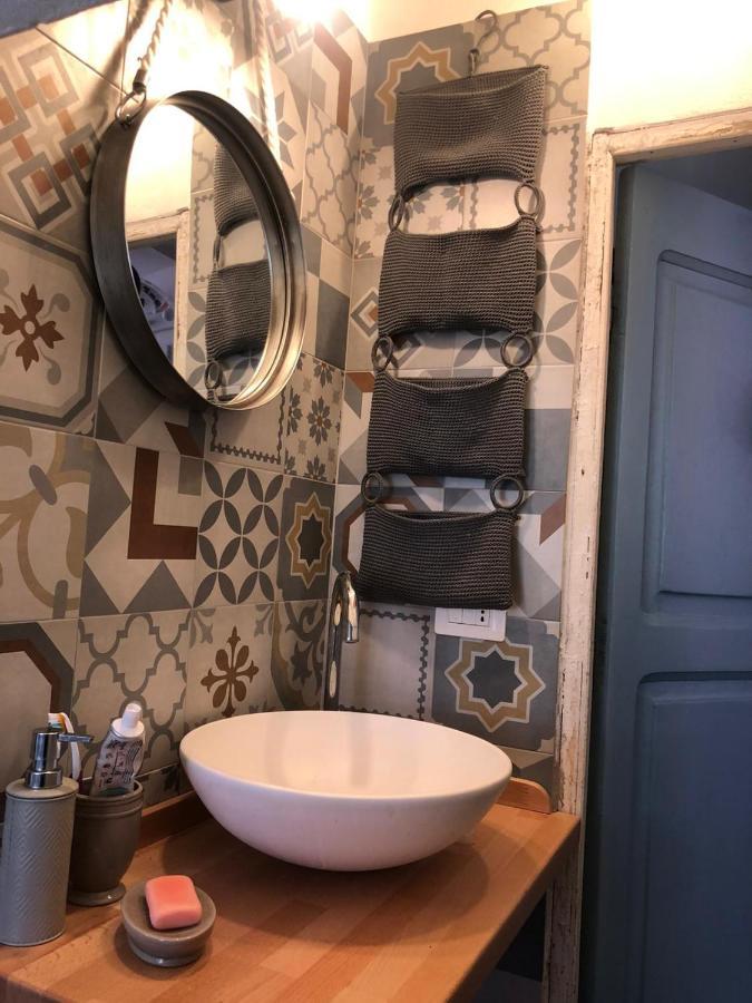 דירות לה ספציה La Casa Delle Fiorentine מראה חיצוני תמונה