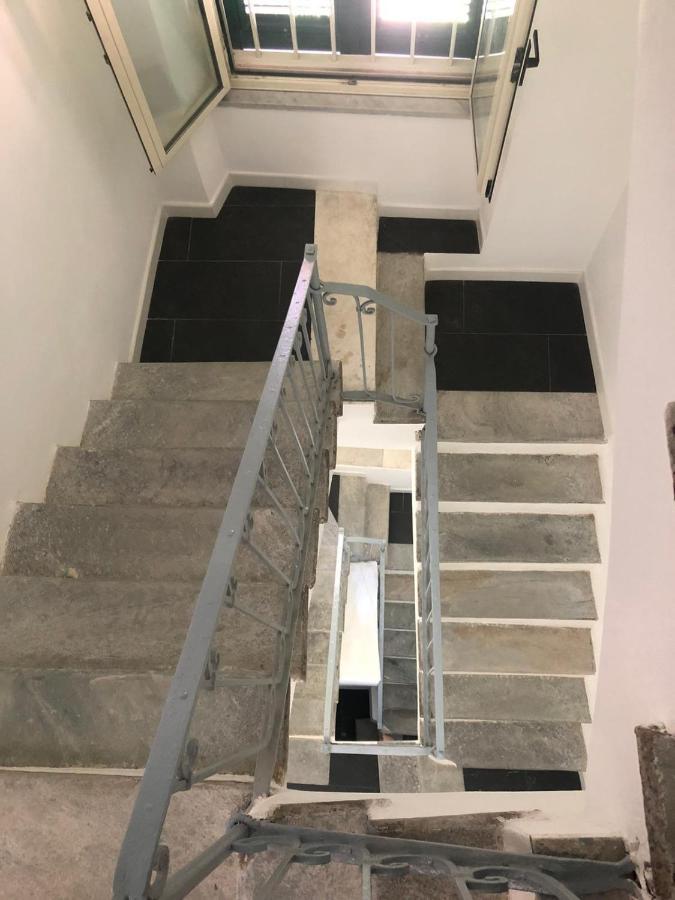 דירות לה ספציה La Casa Delle Fiorentine מראה חיצוני תמונה